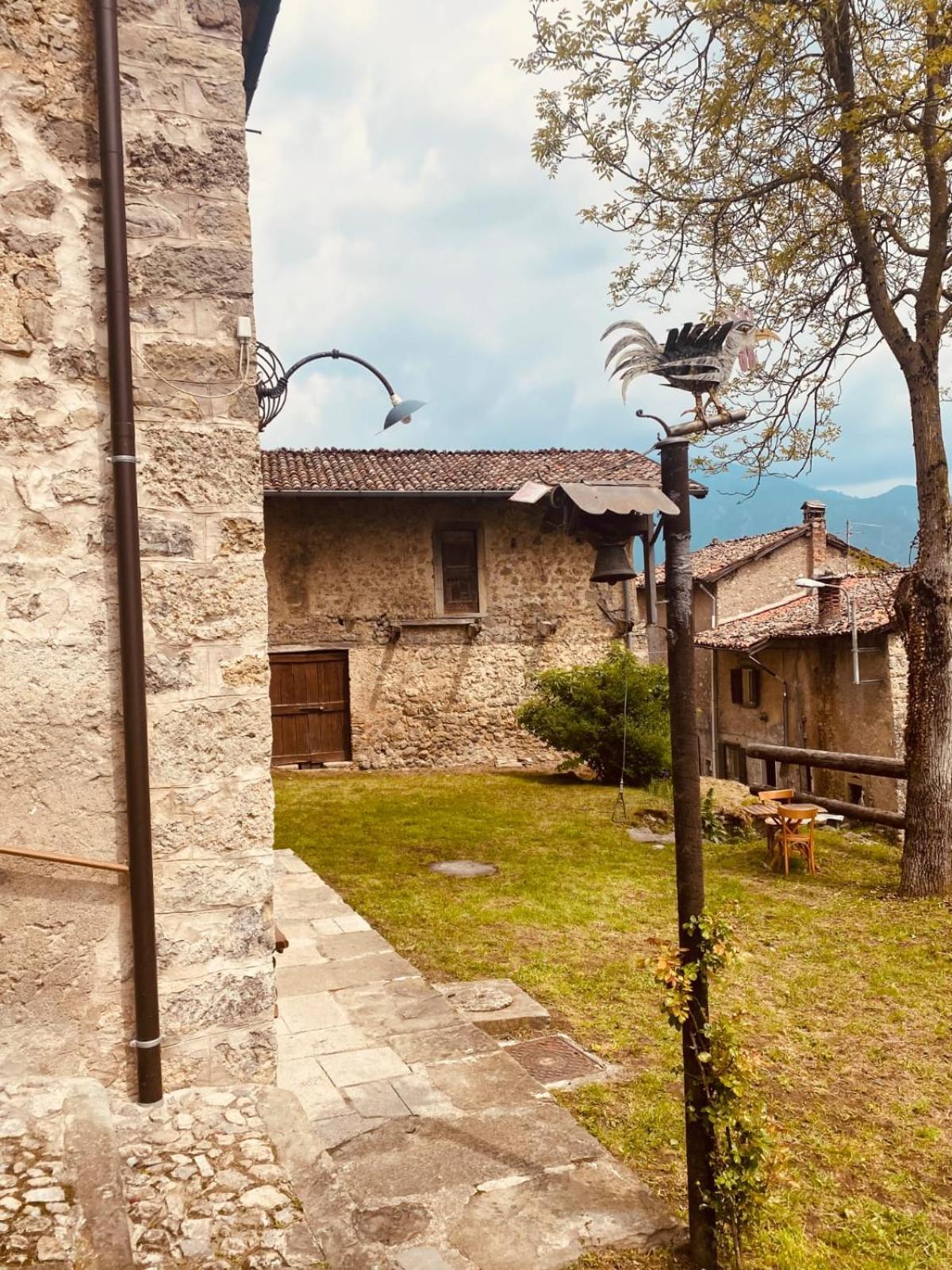 فيلا Dossena Dimora Storica Al Lac Conte Tomaselli Madonna della Costa المظهر الخارجي الصورة